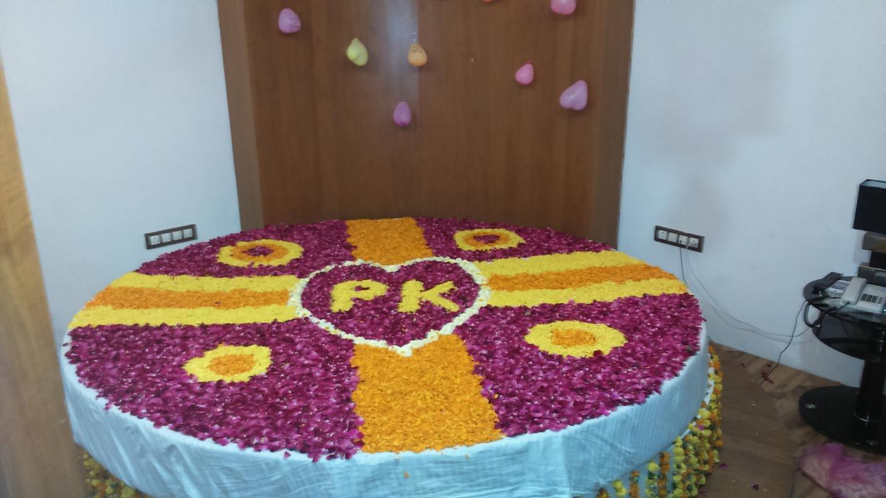 Hotel The Grand Parshwanath Sankeshvar Экстерьер фото