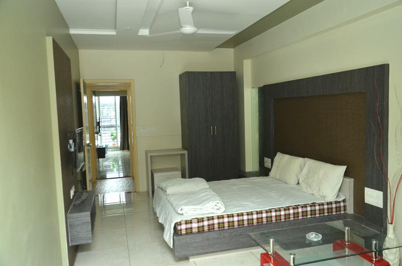 Hotel The Grand Parshwanath Sankeshvar Экстерьер фото